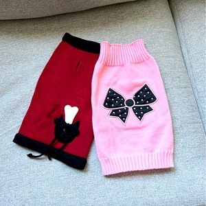 🎉🎉HOST PICK🎉🎉 Two Pet Sweaters - Size Small